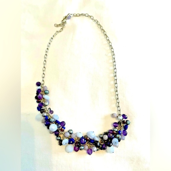 Necklace Purple Beads Choker on Silver Chain Clasp - Picture 2 of 5